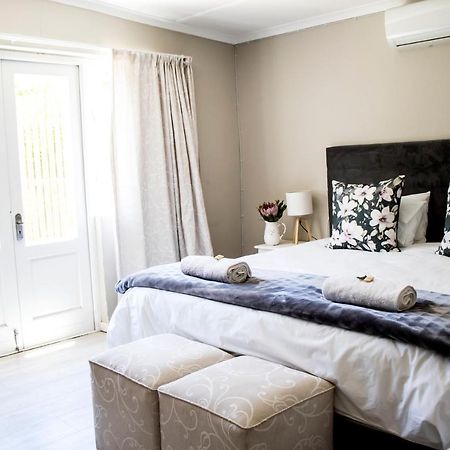 The Grey House Villa Beaufort West Exterior photo